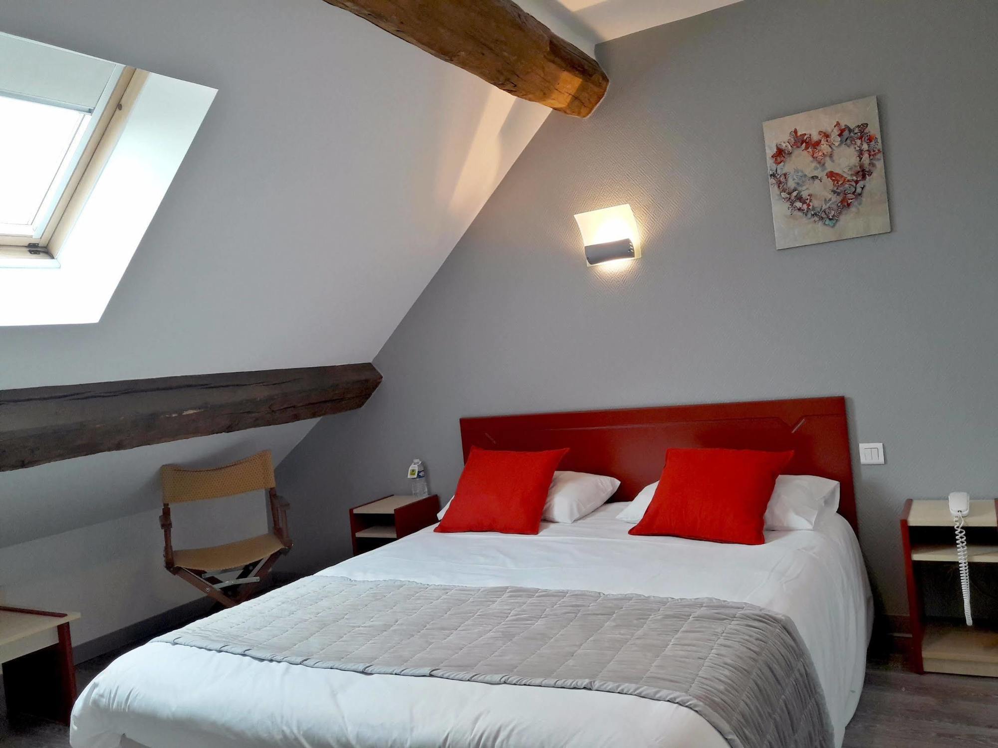 Relais Du Lac Villegusien-le-Lac Eksteriør bilde