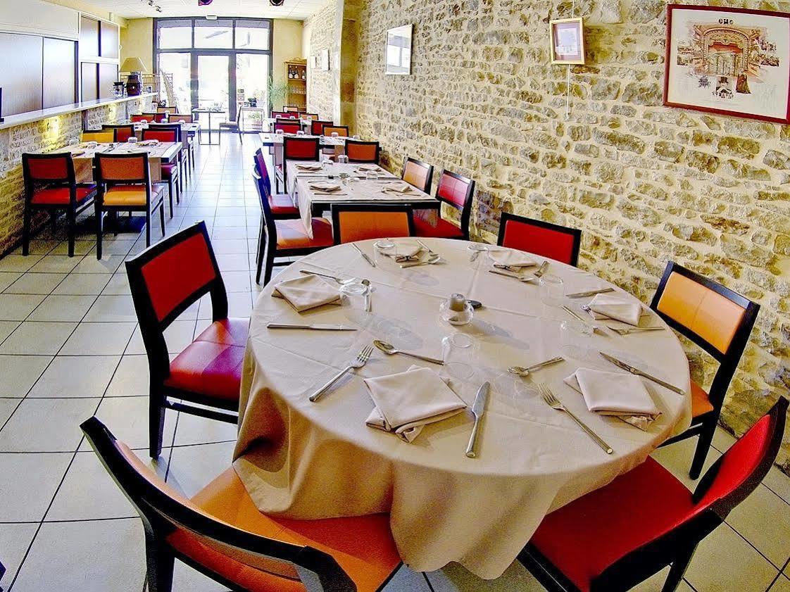 Relais Du Lac Villegusien-le-Lac Eksteriør bilde